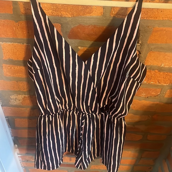 Striped Romper - Picture 2 of 7
